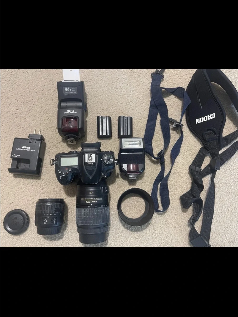 NIKON D7100 BODY + Dual Lens 18-55mm, 55-300mm, 2 straps, 2 Ext Flashes, 2 batt